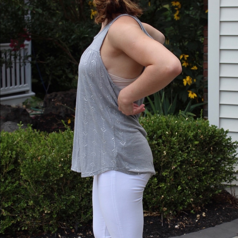 Summer top - Picture 2 of 4